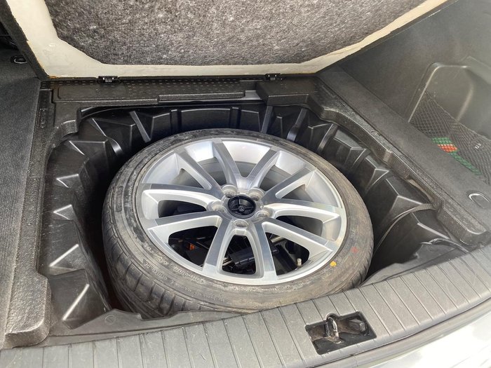 2011 Holden Calais V