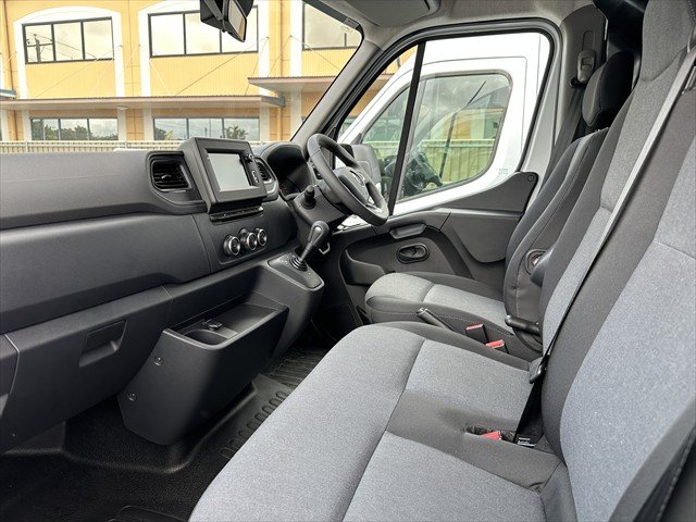 2024 Renault Master Pro 110kW