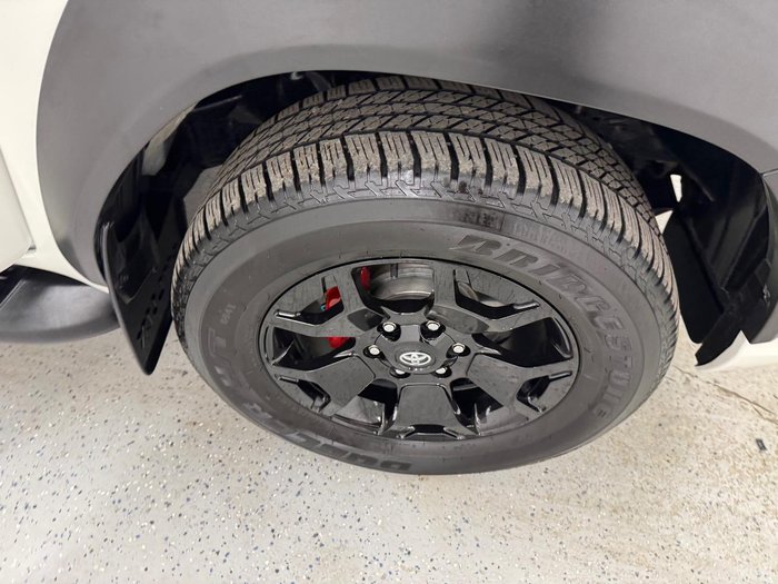 2017 Toyota Hilux SR5 GUN126R 4X4 Dual Range Crystal Pearl