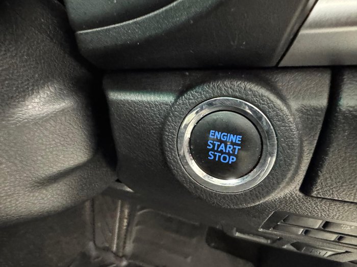 2017 Toyota Hilux SR5 GUN126R 4X4 Dual Range Crystal Pearl