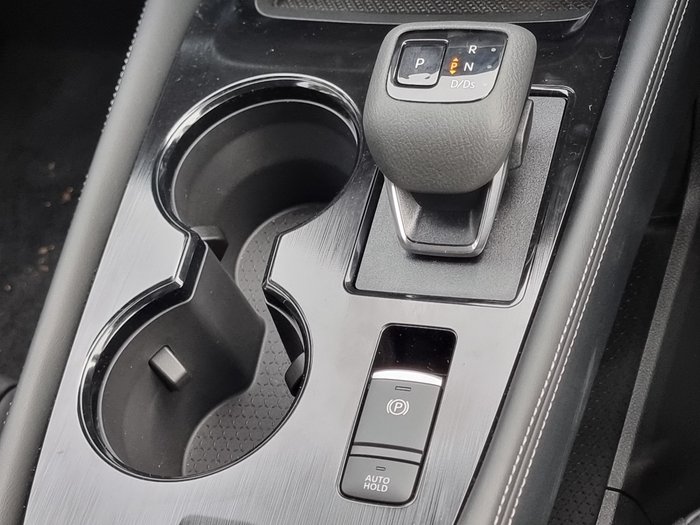 2024 Nissan X-TRAIL ST-L