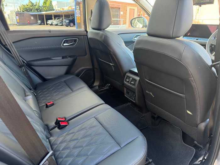 2025 Nissan X-TRAIL Ti-L