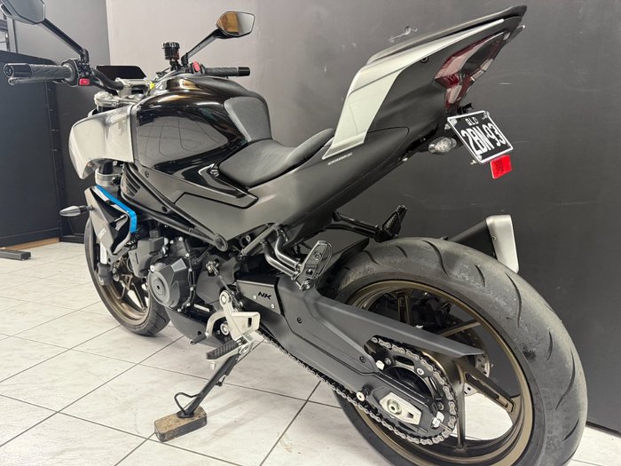 2024 CFMOTO 450 NK Silver