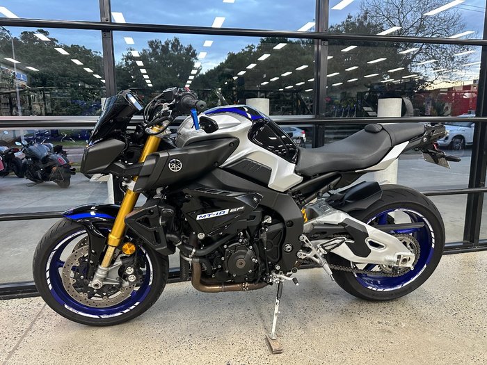 2017 Yamaha MT-10SP BLUE