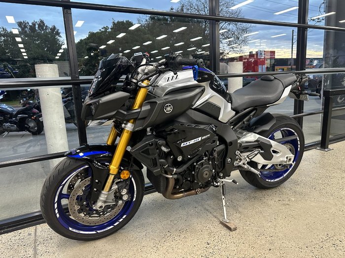 2017 Yamaha MT-10SP BLUE