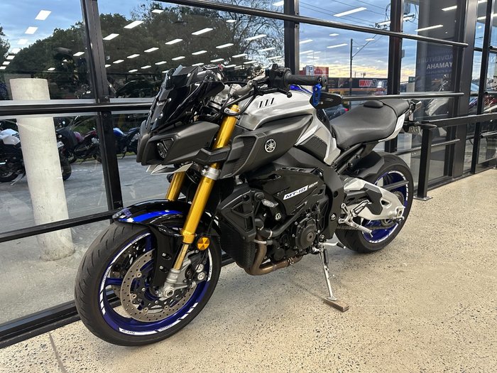 2017 Yamaha MT-10SP BLUE