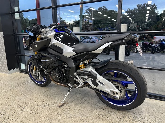 2017 Yamaha MT-10SP BLUE