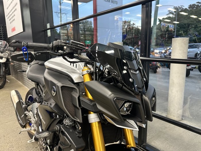 2017 Yamaha MT-10SP BLUE