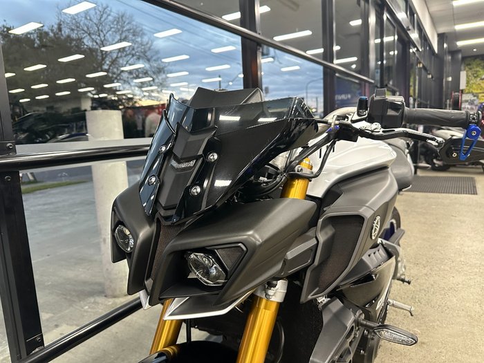 2017 Yamaha MT-10SP BLUE