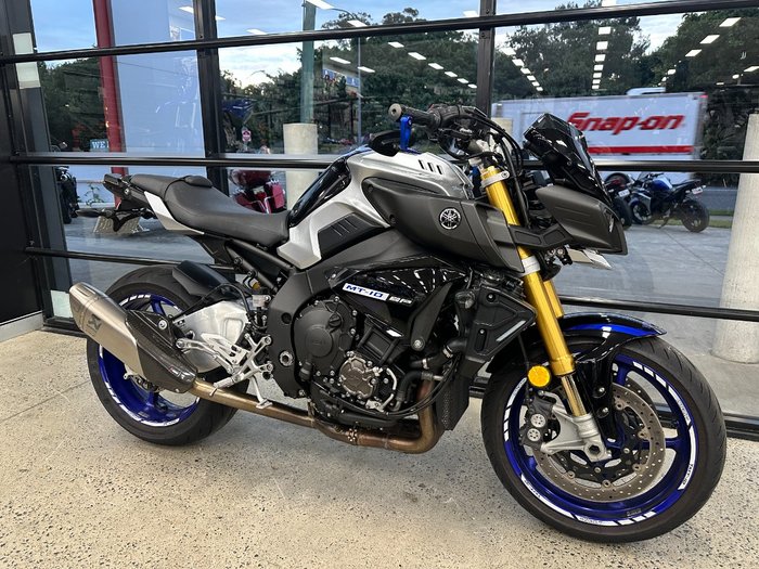 2017 Yamaha MT-10SP BLUE
