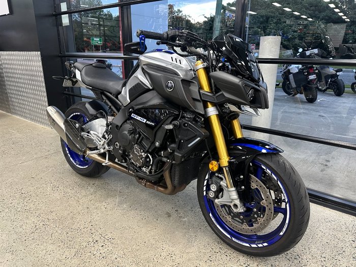 2017 Yamaha MT-10SP BLUE