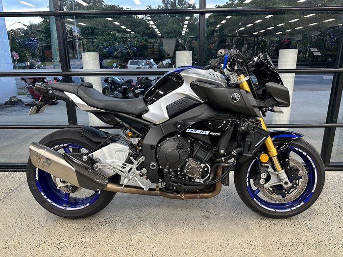 2017 Yamaha MT-10SP BLUE