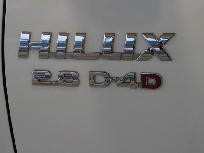 2020 Toyota Hilux SR