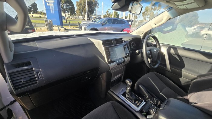 2023 Toyota Landcruiser Prado GXL