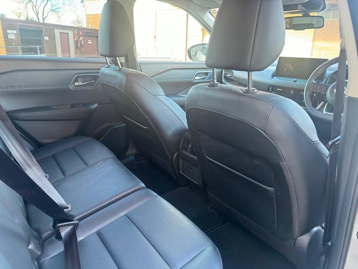 2024 Nissan X-Trail ST-L