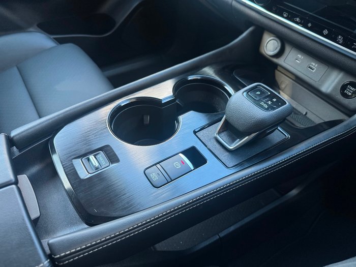 2024 Nissan X-Trail ST-L