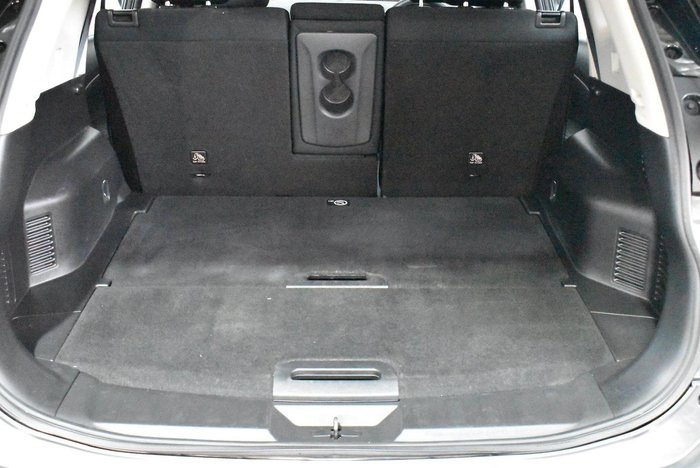 2021 Nissan X-TRAIL ST