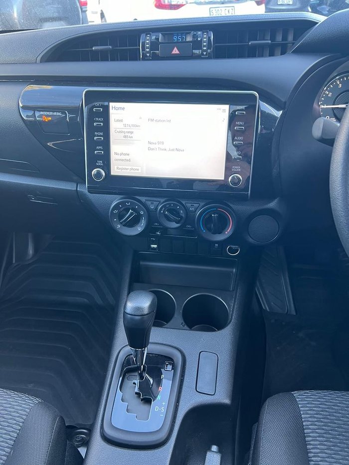 2023 Toyota Hilux Workmate
