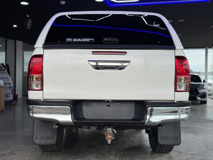 2018 Toyota Hilux SR5