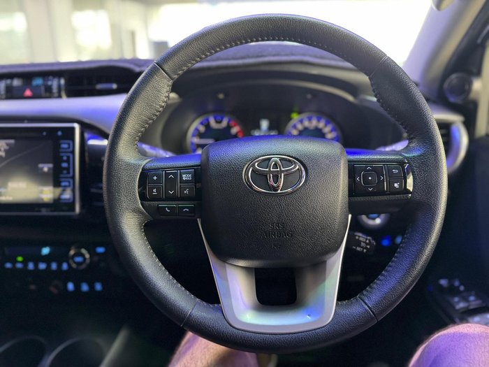 2018 Toyota Hilux SR5