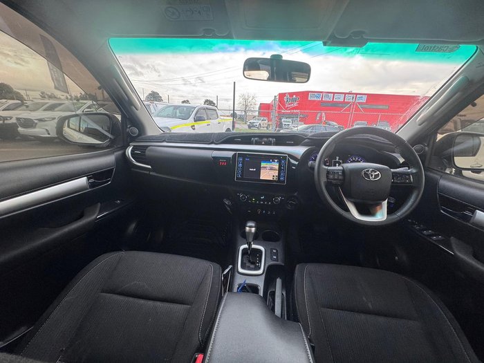 2018 Toyota Hilux SR5