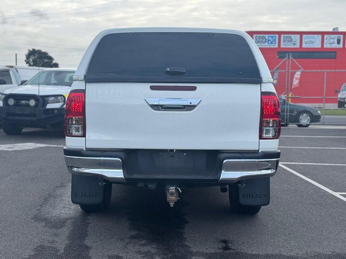 2018 Toyota Hilux SR5
