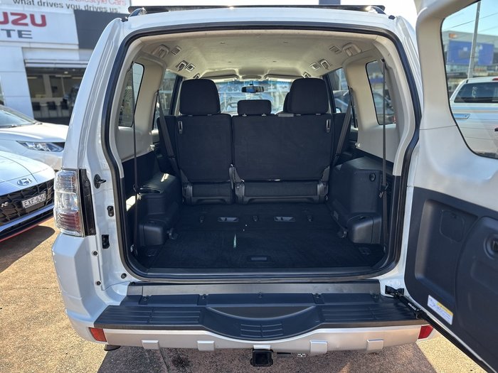 2020 Mitsubishi Pajero GLX