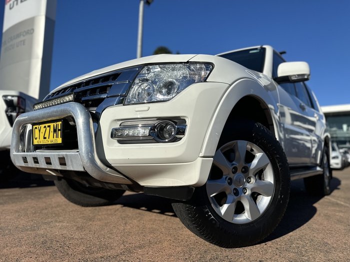 2020 Mitsubishi Pajero GLX
