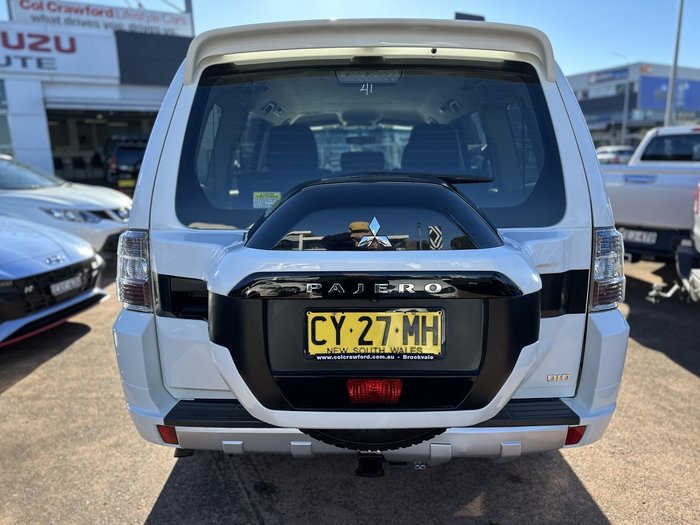 2020 Mitsubishi Pajero GLX