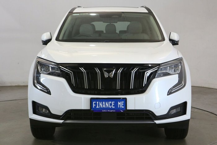 2024 Mahindra XUV700 AX7L Black Edition