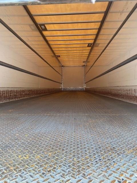 2015 Vawdrey 24P Dry Van Red