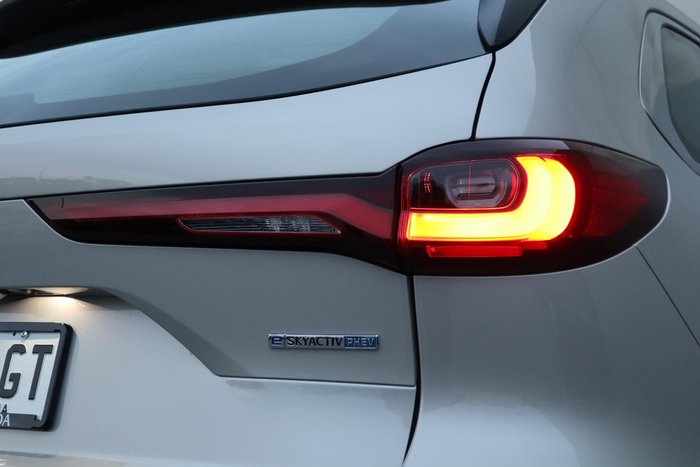 2025 Mazda CX-80 P50e Touring