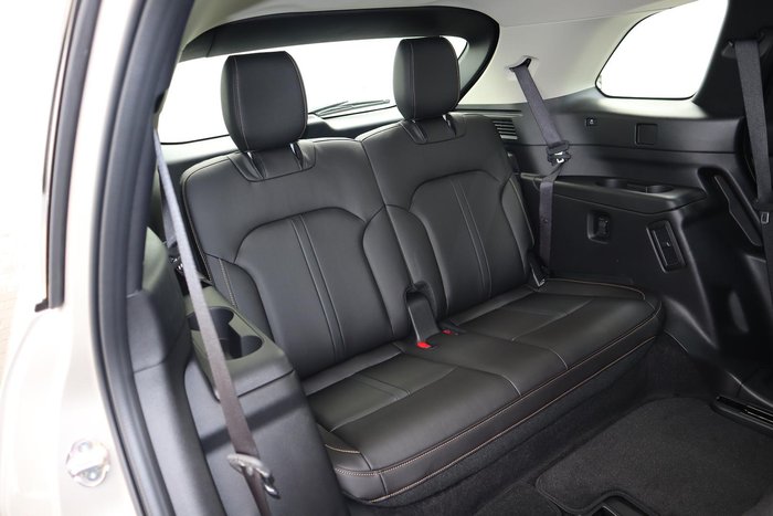 2025 Mazda CX-80 P50e Touring