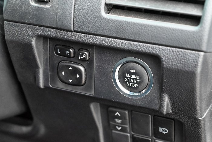 2012 Toyota Landcruiser Prado VX