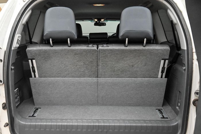 2012 Toyota Landcruiser Prado VX