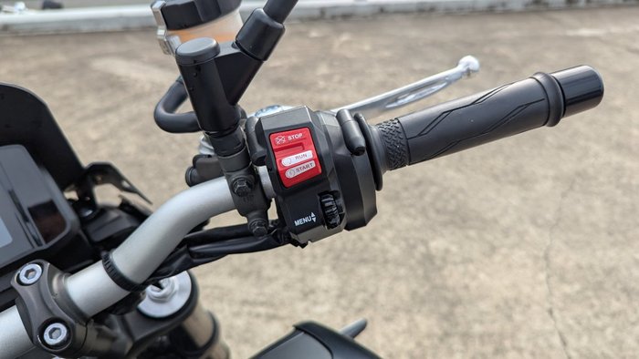 2022 Yamaha MT-09A (MT-09) GREY/AQUA