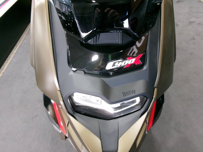 2025 BMW Motorrad C 400 X ION KALAMATA METALLIC MATT