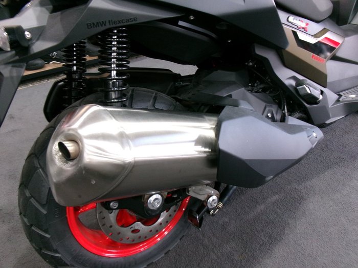 2025 BMW Motorrad C 400 X ION KALAMATA METALLIC MATT