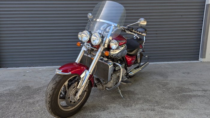 2004 Triumph ROCKET III Red