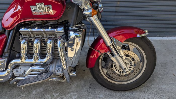 2004 Triumph ROCKET III Red