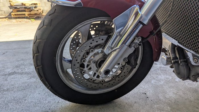 2004 Triumph ROCKET III Red