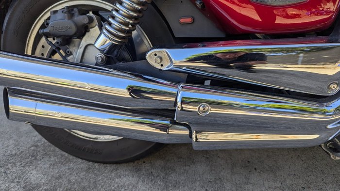 2004 Triumph ROCKET III Red