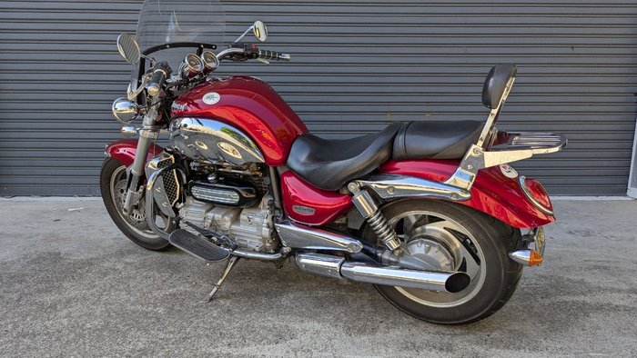 2004 Triumph ROCKET III Red