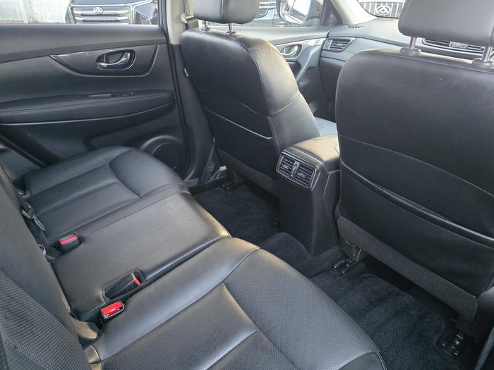 2020 Nissan X-TRAIL ST-L