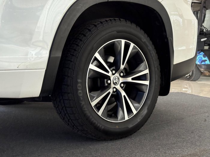 2019 Toyota Kluger GX