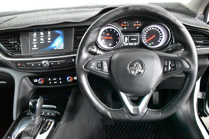 2018 Holden Commodore RS