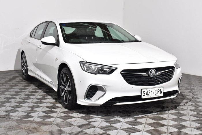 2018 Holden Commodore RS