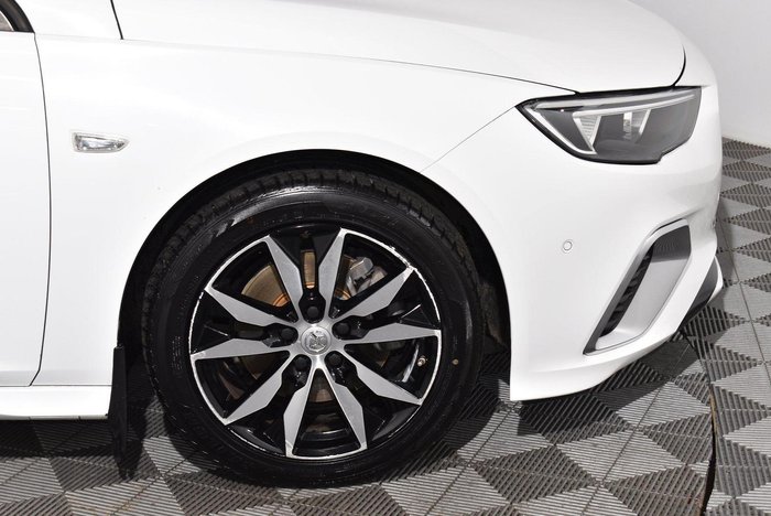 2018 Holden Commodore RS