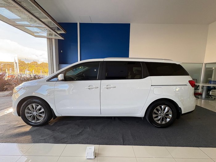 2020 Kia Carnival Si