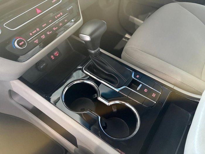 2020 Kia Carnival Si